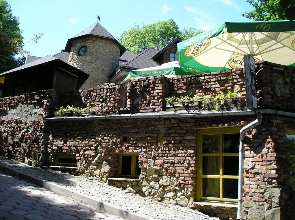 Hotel Podzamcze Tarnów Exterior foto